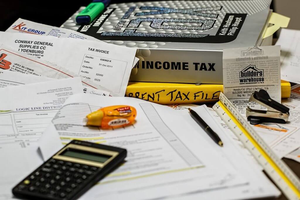 Tax professional, tax filing and accounting